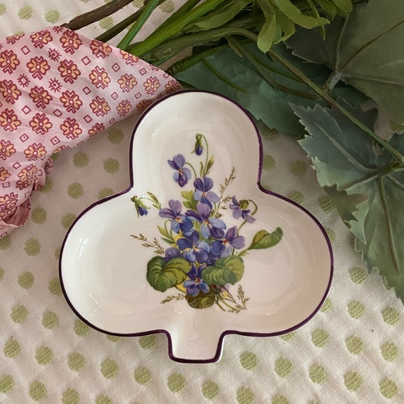 Staffordshire Other - Staffordshire Bone China Mini Dish